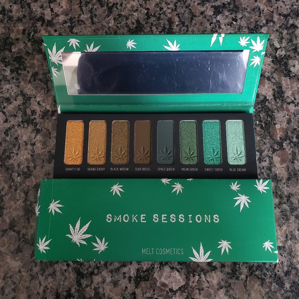 Melt cosmetics smoke obsessions palette